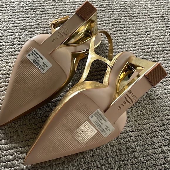 Never worn Schutz Filipa Slingback Heels in gold! Brand new! - Picture 5 of 6